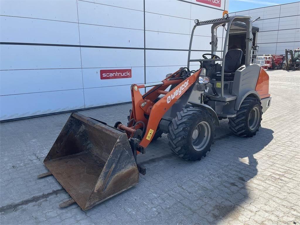 Weycor AR380 Agrar Multi purpose loaders