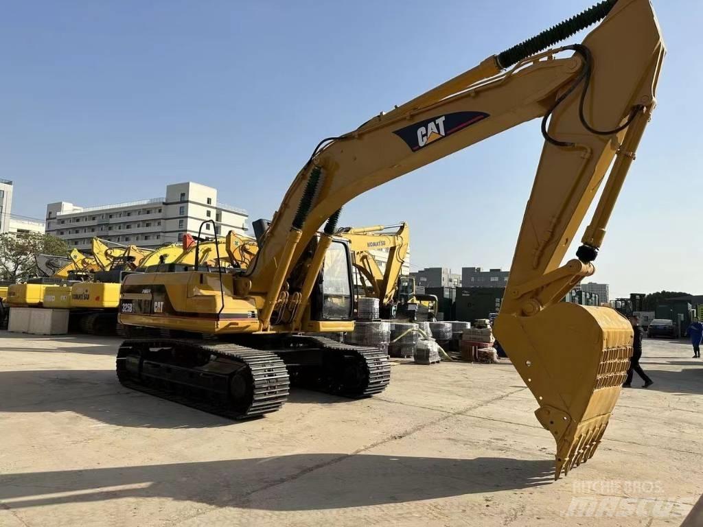 CAT 325 B Crawler excavators