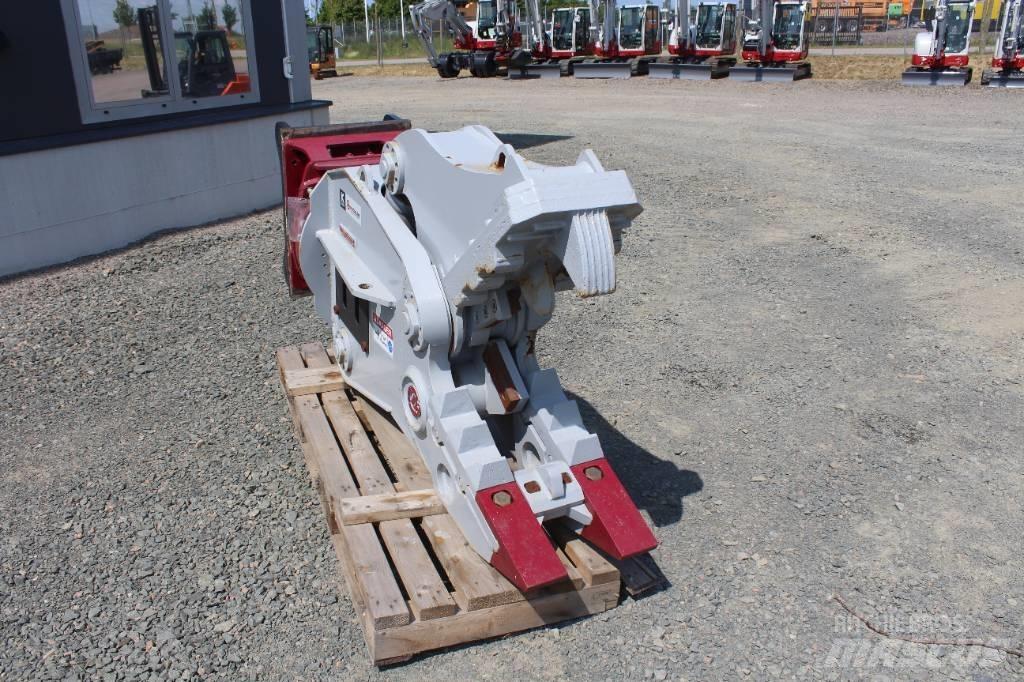 Demarec SLP18 Scarifiers