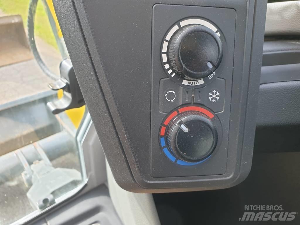 Wacker Neuson ET 90 Midi excavators  7t - 12t