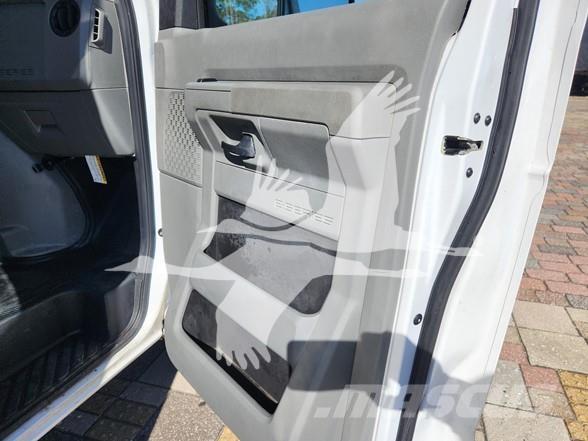 Ford E450 Construction - Others