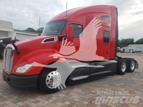 Kenworth T680 Tractor Units