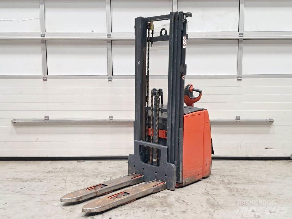 Linde L14 Pedestrian stacker