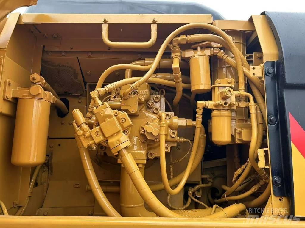 CAT 336 Crawler excavators