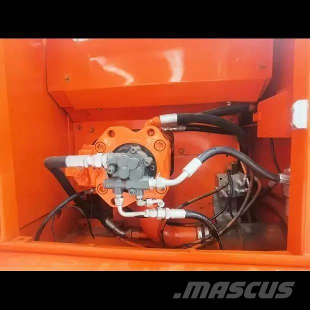 Doosan DX 225 LC Crawler excavators