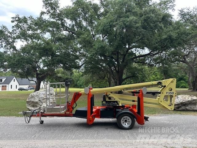 JLG T 350 Trailer mounted aerial platforms