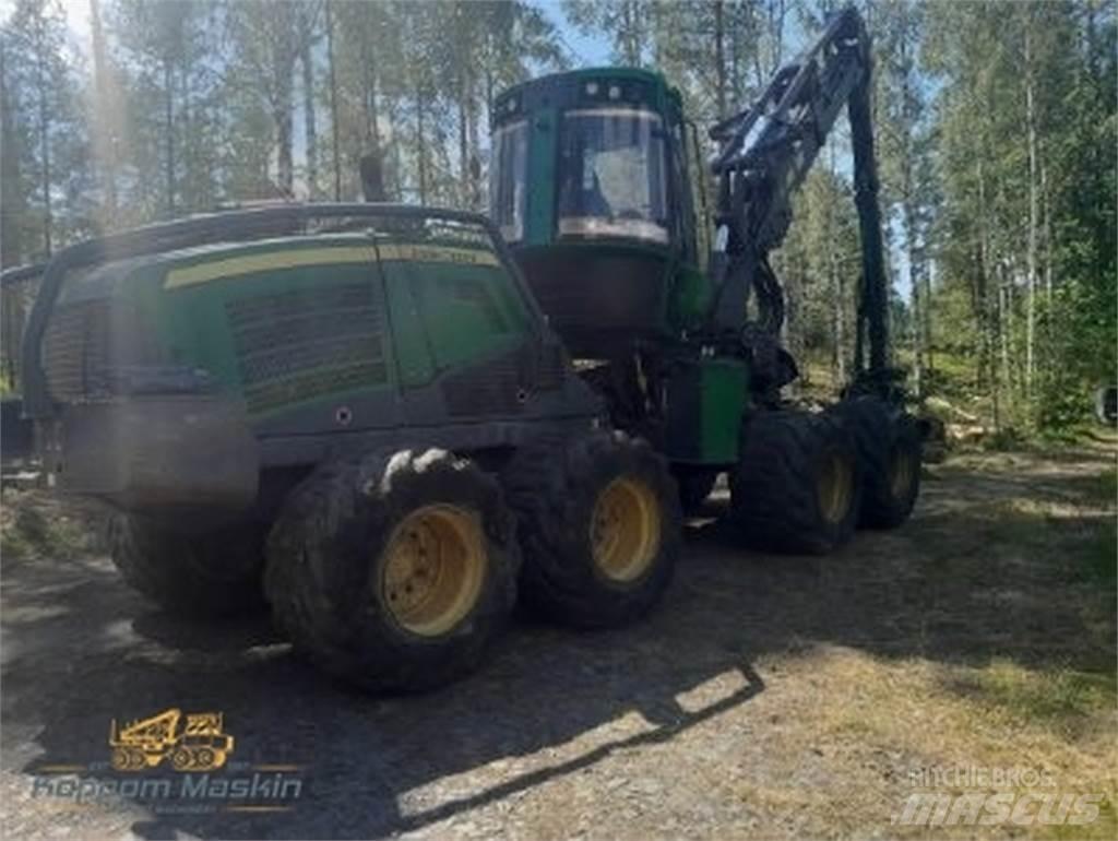 John Deere 1170G Harvesters