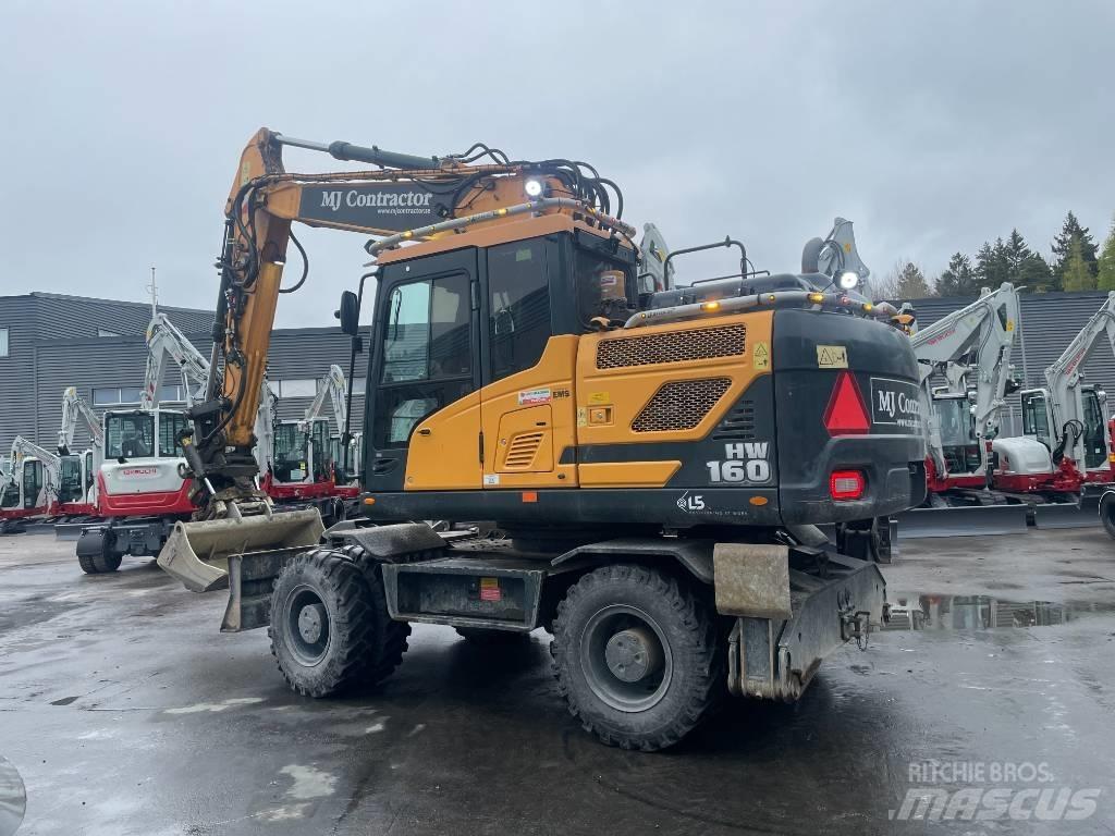 Hyundai HW160 Wheeled excavators