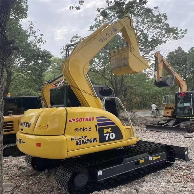 Komatsu 70-8 Crawler excavators