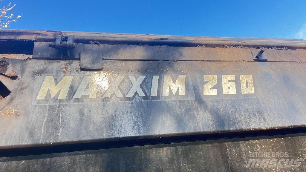 Beco Maxxim 260 Tipper trailers