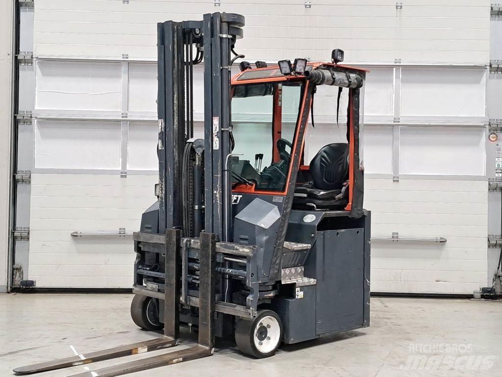 Combilift CBE2500 Sideloaders