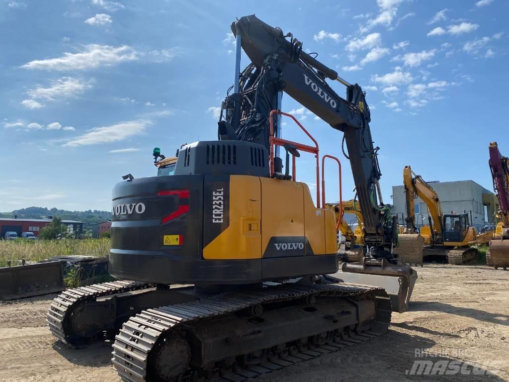 Volvo ECR 235 Crawler excavators
