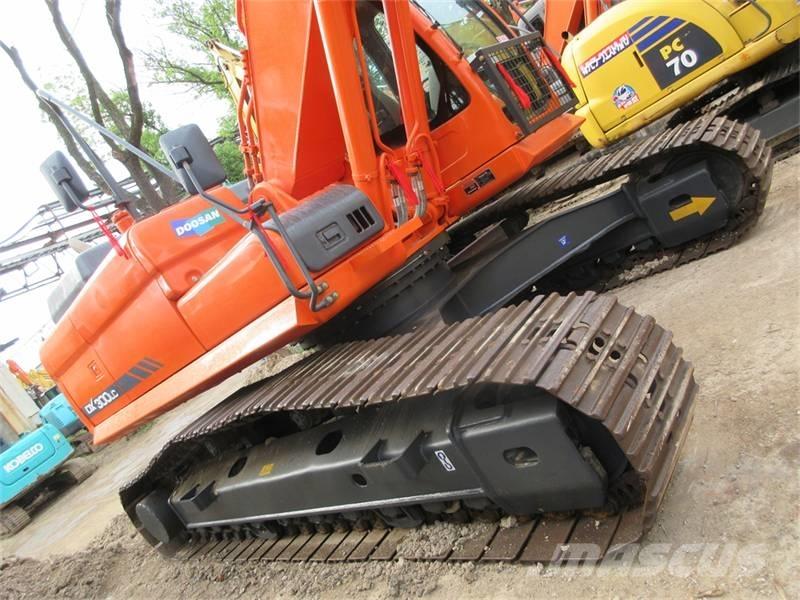 Doosan DX 340 LC Crawler excavators