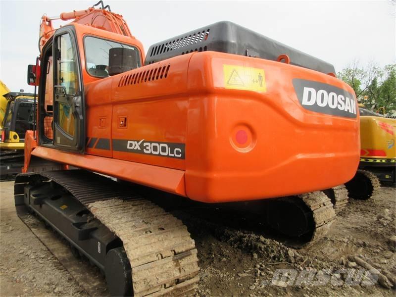 Doosan DX 340 LC Crawler excavators