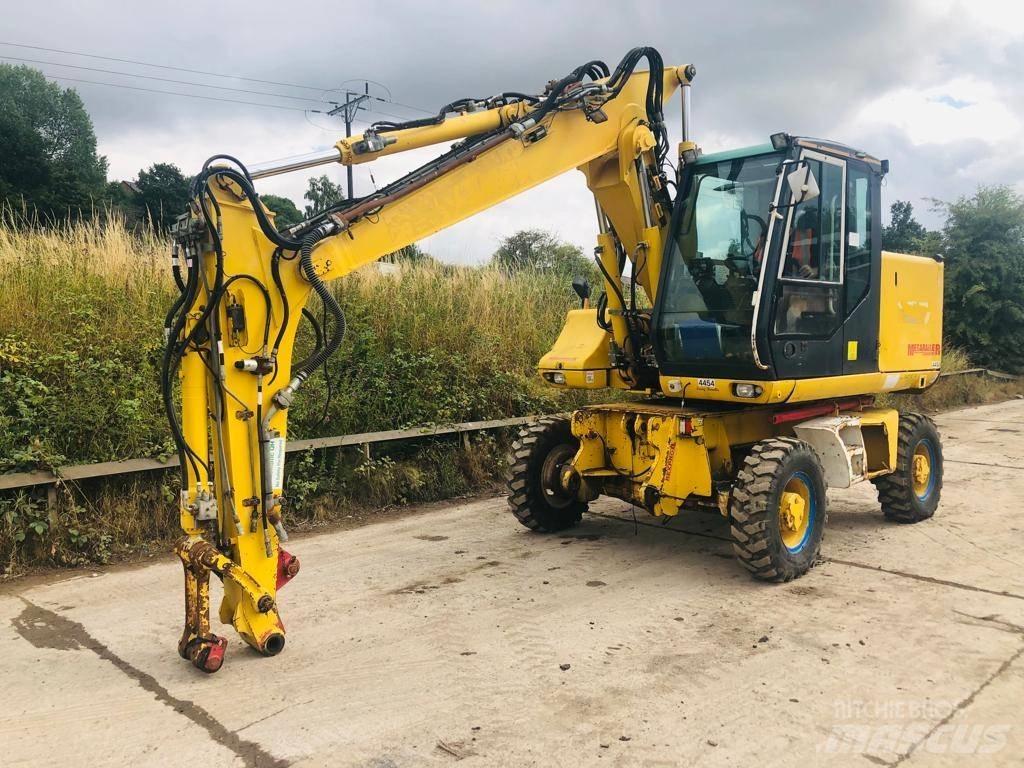 CASE WX 170 Wheeled excavators