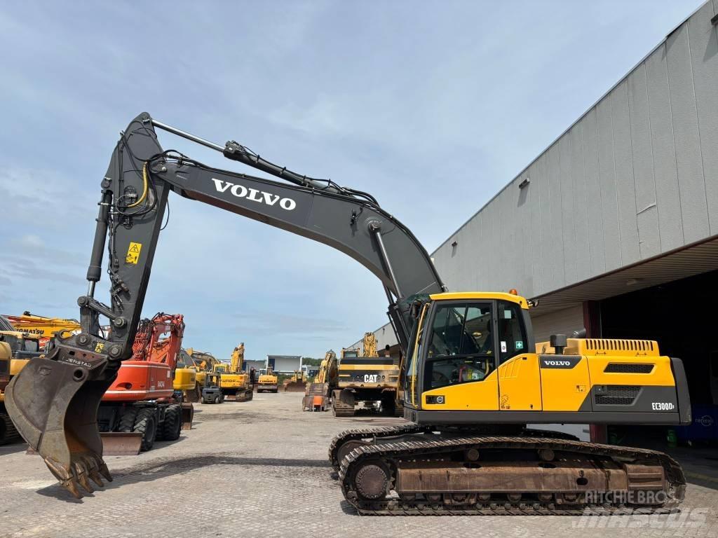 Volvo EC 300 D L Crawler excavators