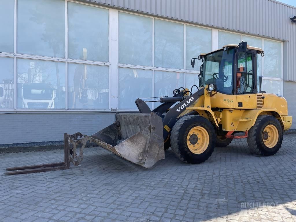 Volvo L 30 G     2018     CE Wheel loaders