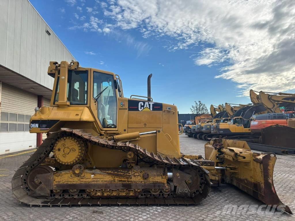 CAT D 6 N LGP Crawler dozers