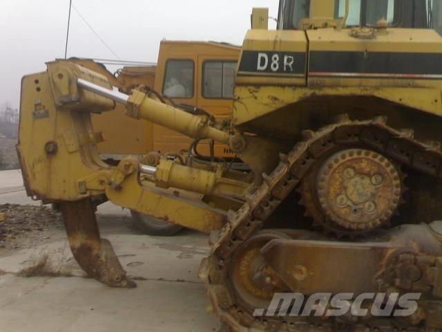 CAT D 8 R Crawler dozers