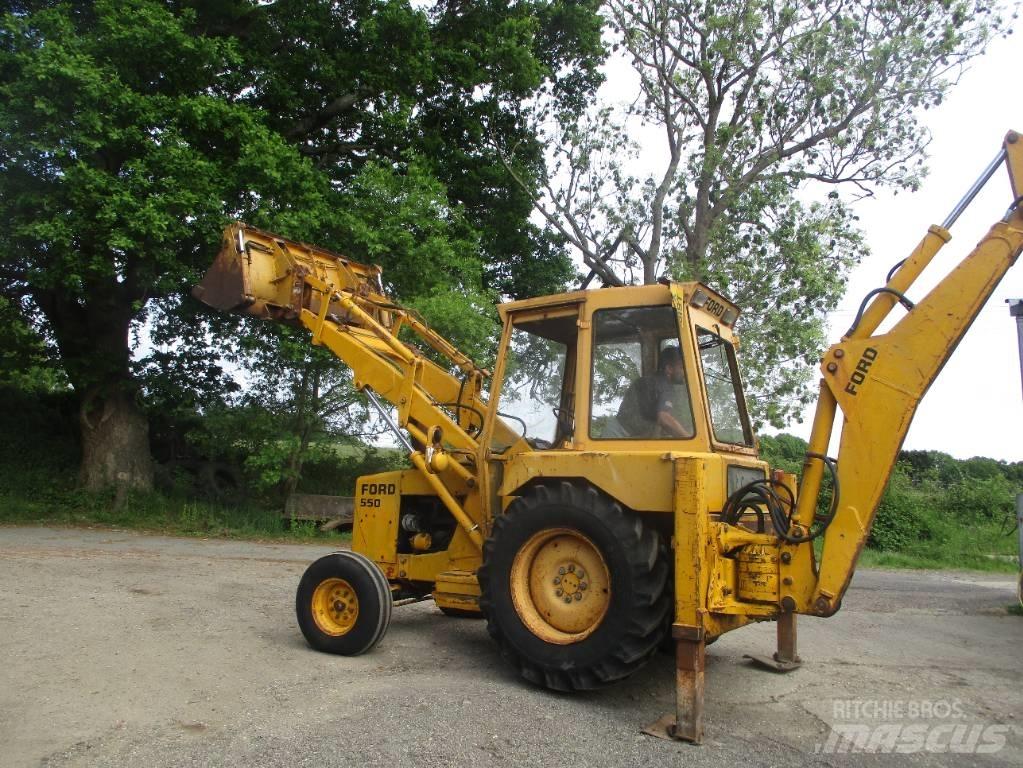 Ford 550 Backhoe loaders
