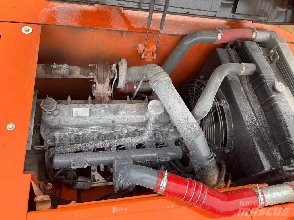 Doosan 225-7 Crawler excavators