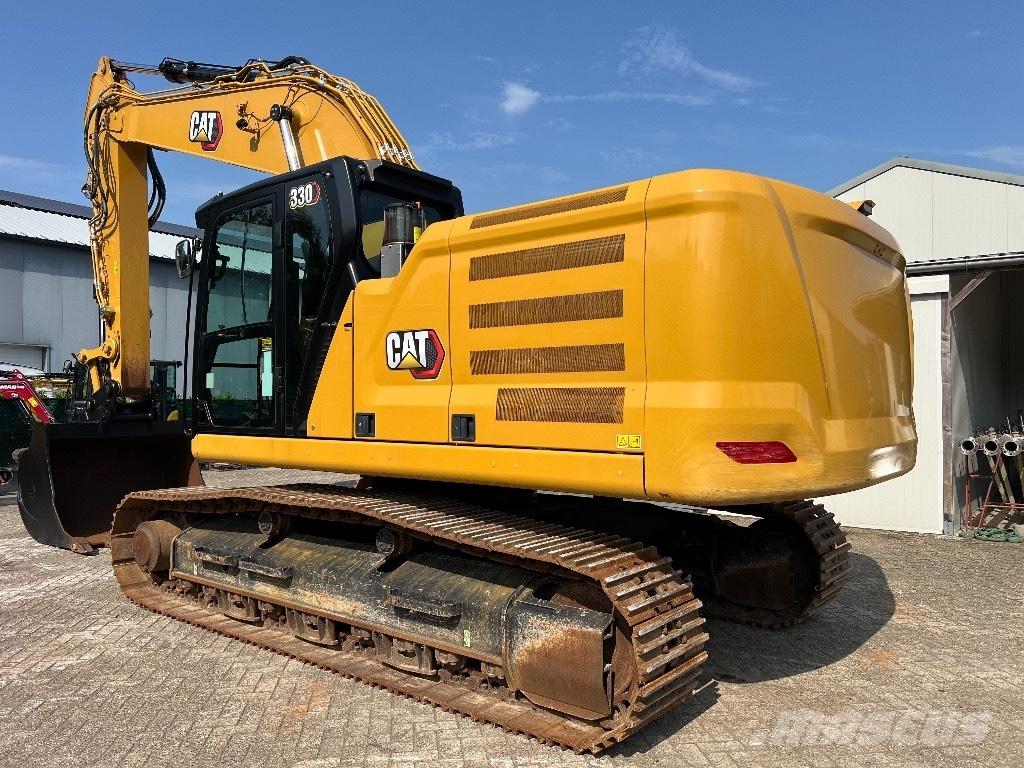 CAT 330 Crawler excavators