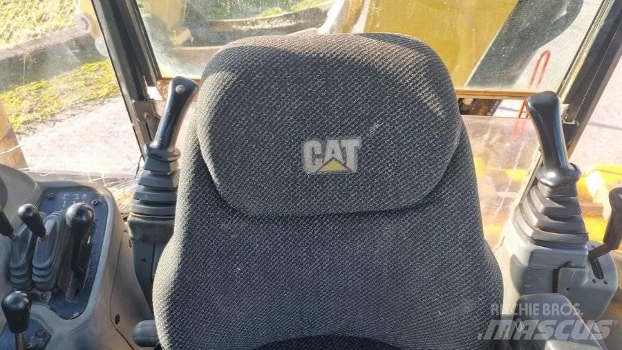 CAT 432D Backhoe loaders
