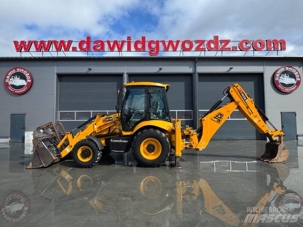 JCB 3 CX Backhoe loaders