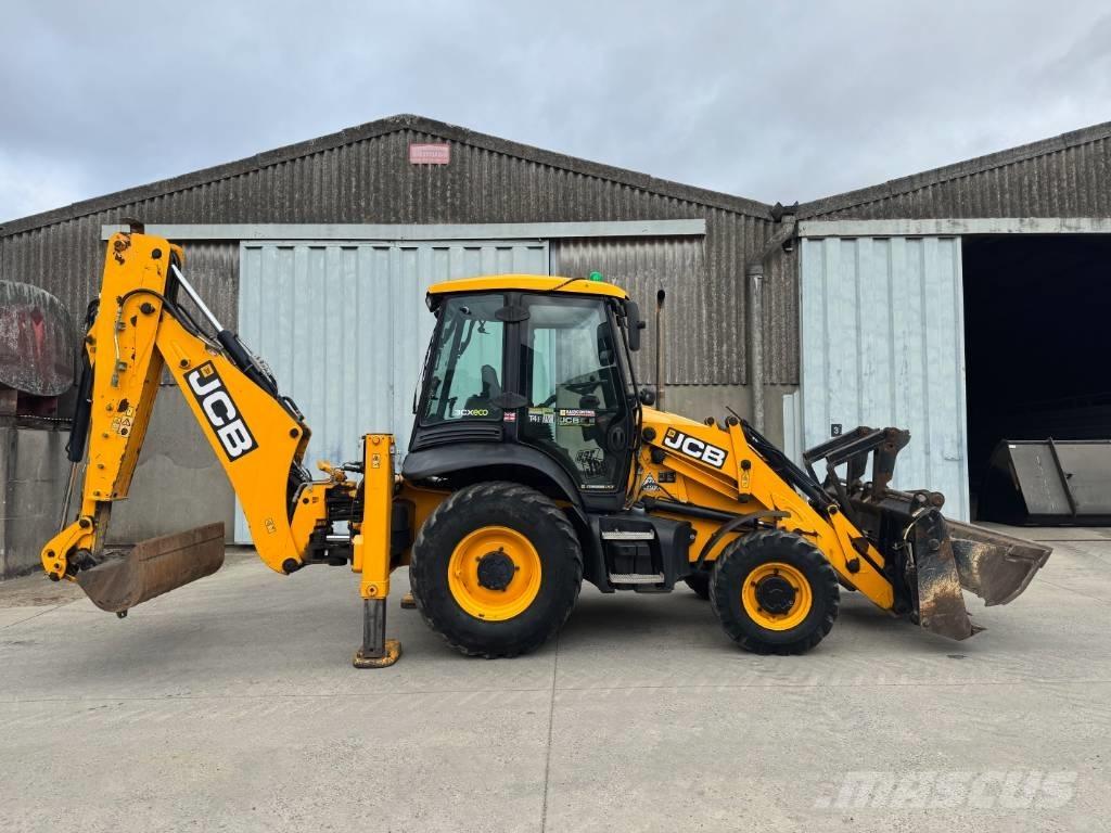 JCB 3 CX Backhoe loaders