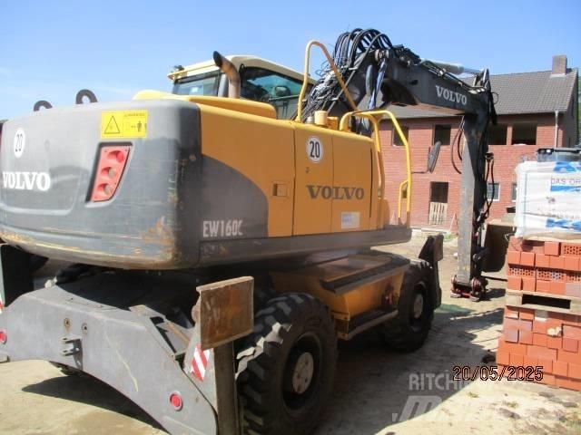 Volvo EW 160 Wheeled excavators