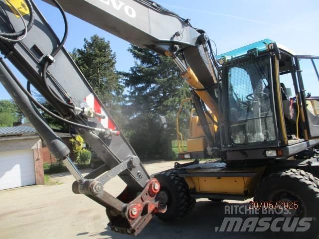 Volvo EW 160 Wheeled excavators