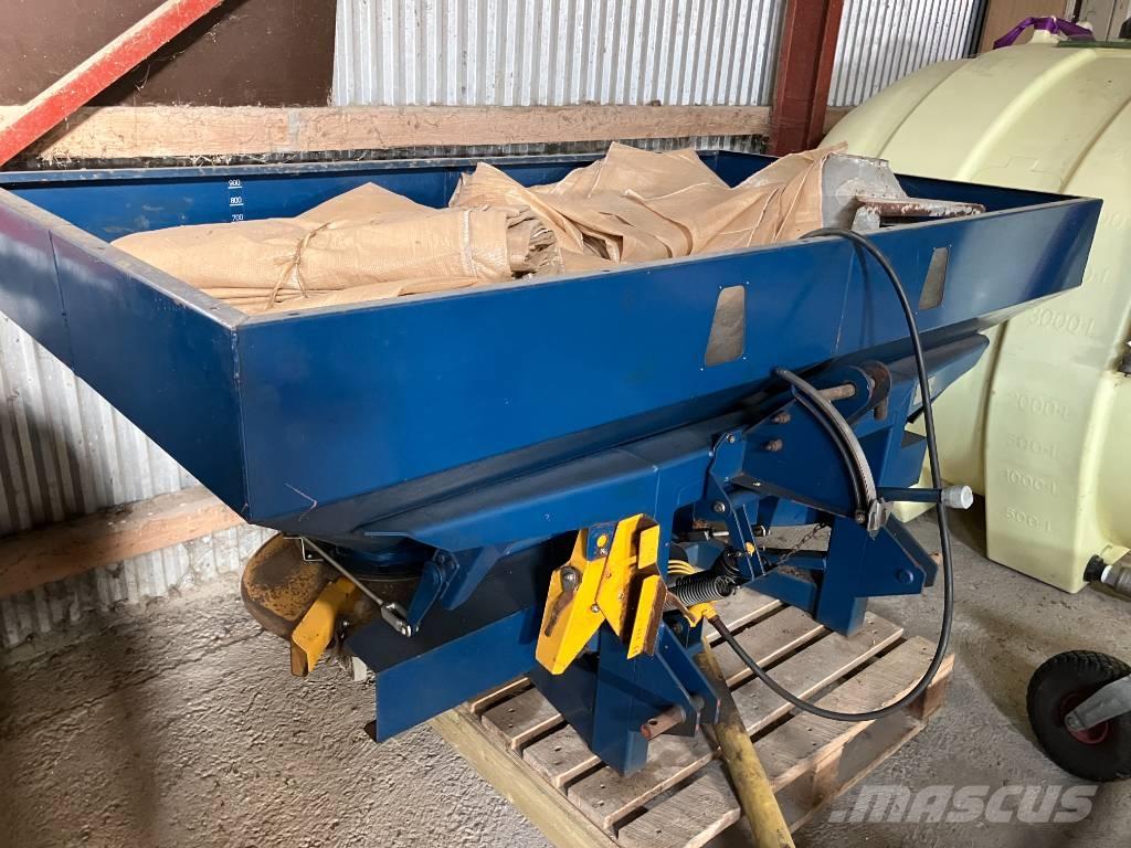 Bogballe D1000 Manure spreaders