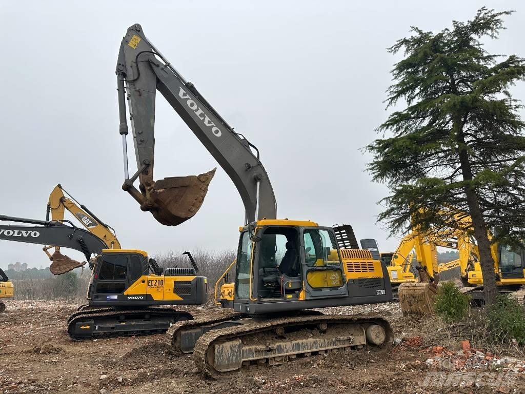 Volvo EC 210 Crawler excavators