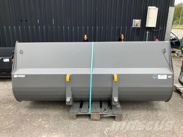 Norje Universalskopa Front loader accessories