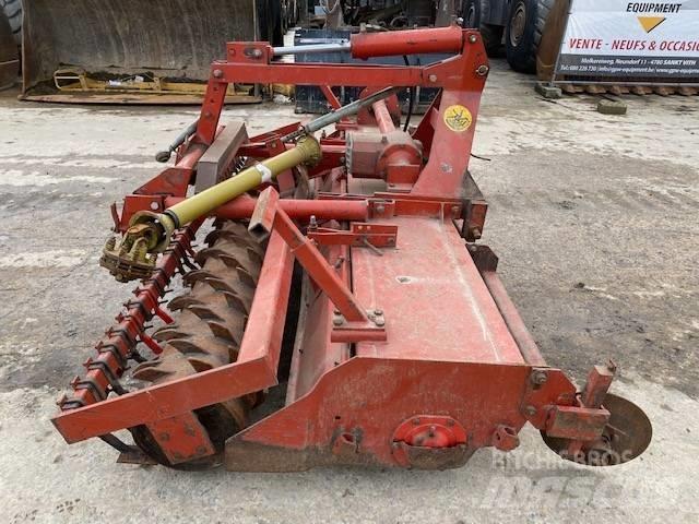 Rau RE 30 Row crop cultivators