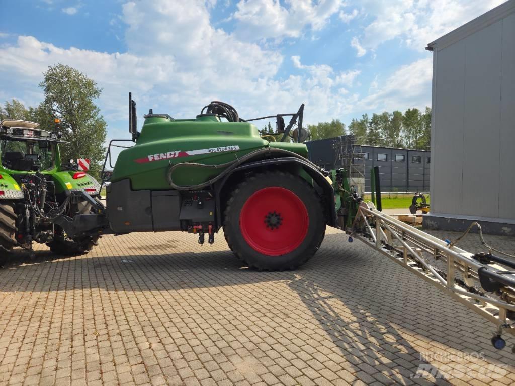 Fendt Rogator 366 Trailed sprayers