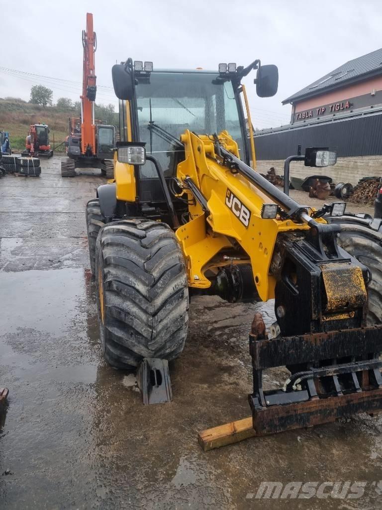 JCB TM 320S Telehandlers for agriculture