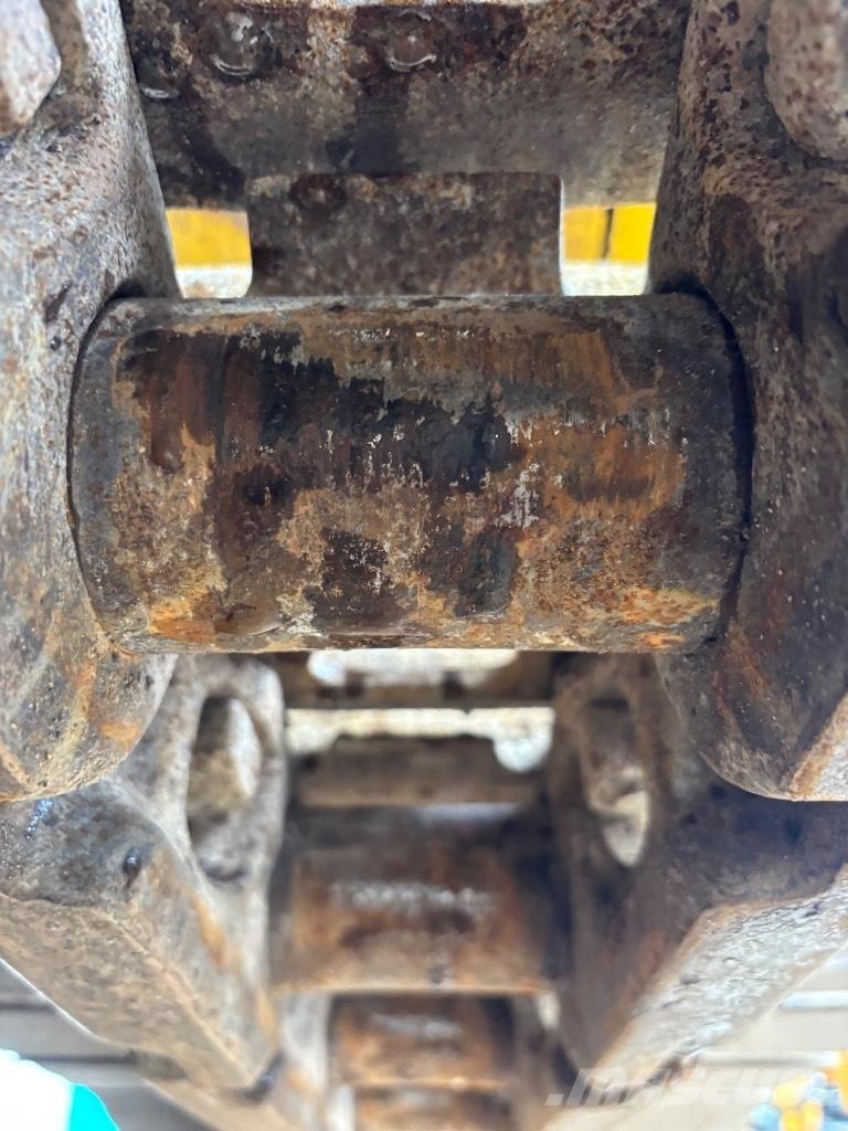 Komatsu PC 360 LC-11 Crawler excavators