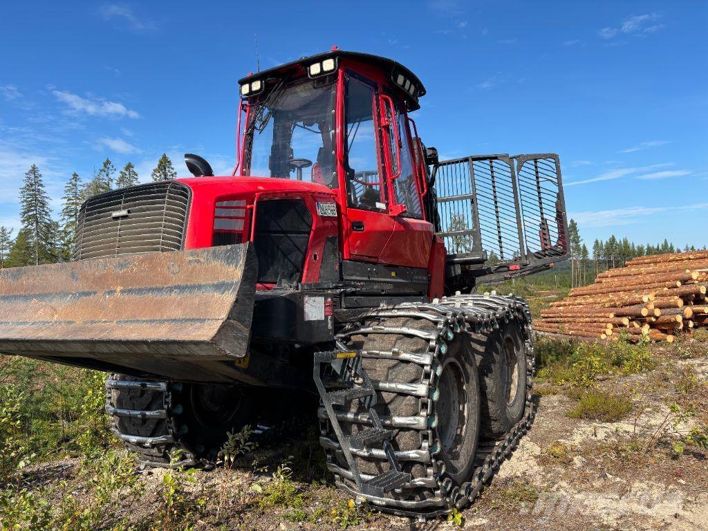 Komatsu 895 Forwarders