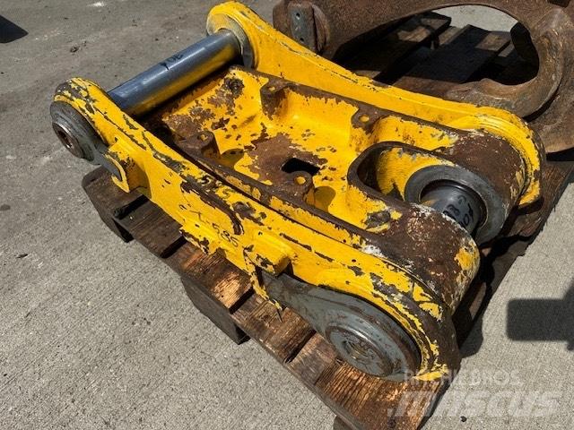 Liebherr R 906 Backhoes