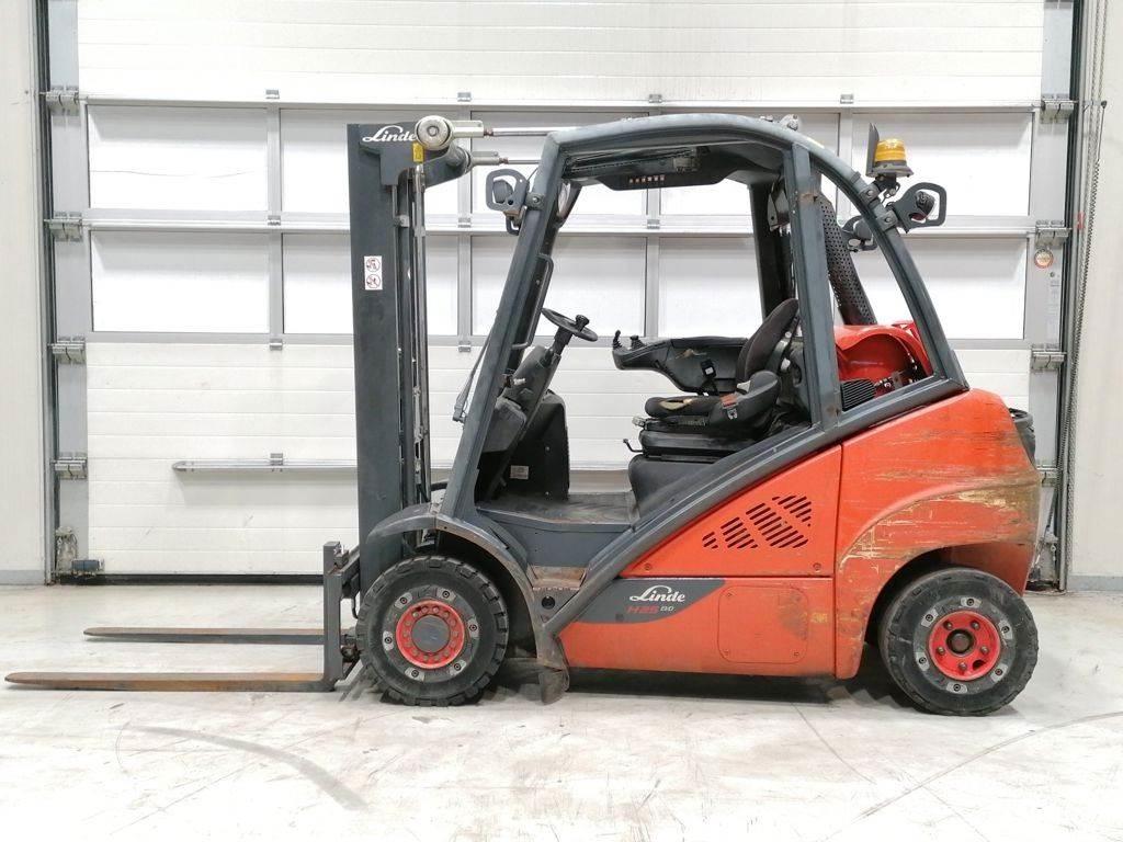 Linde H25T-02 LPG trucks
