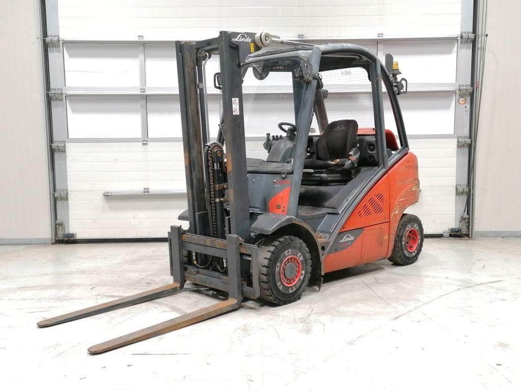 Linde H25T-02 LPG trucks