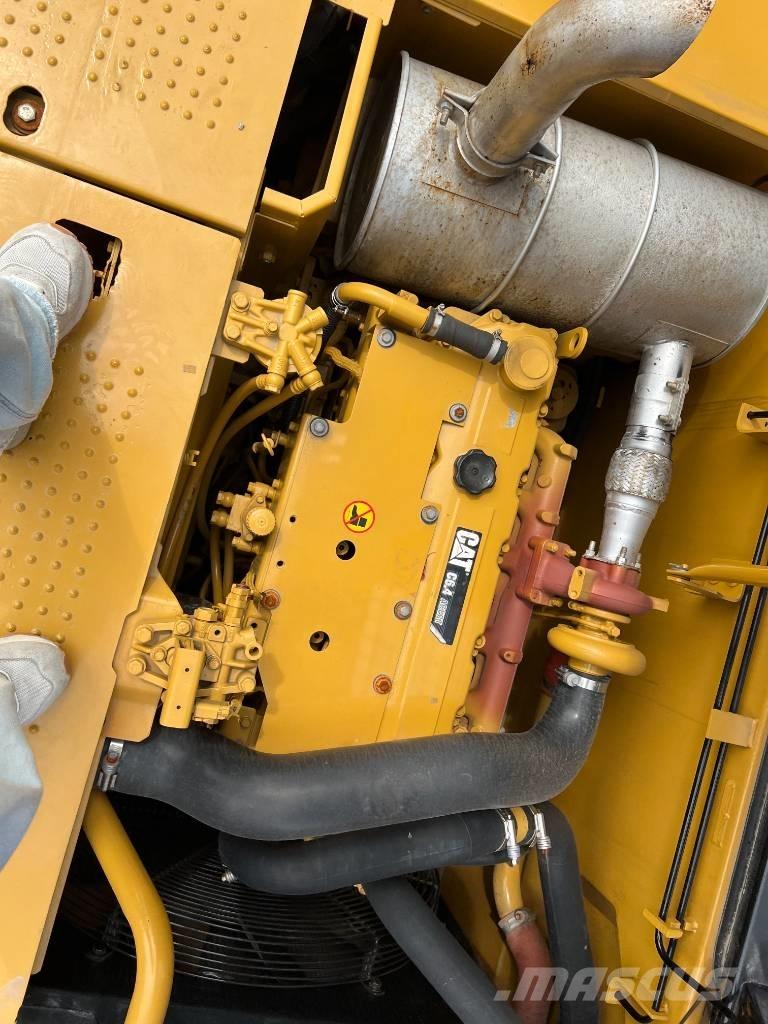 CAT 320 D Crawler excavators