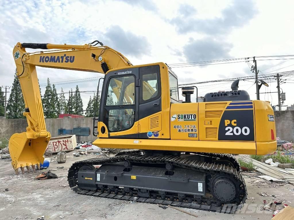 Komatsu PC200-8 Crawler excavators
