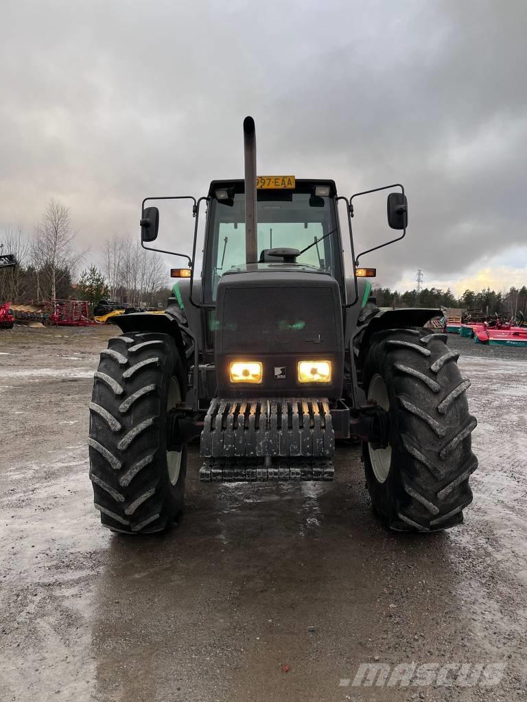 Sisu Valmet 8400 Tractors