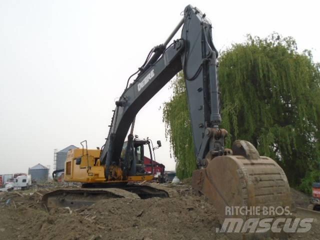 John Deere 450 DLC Crawler excavators