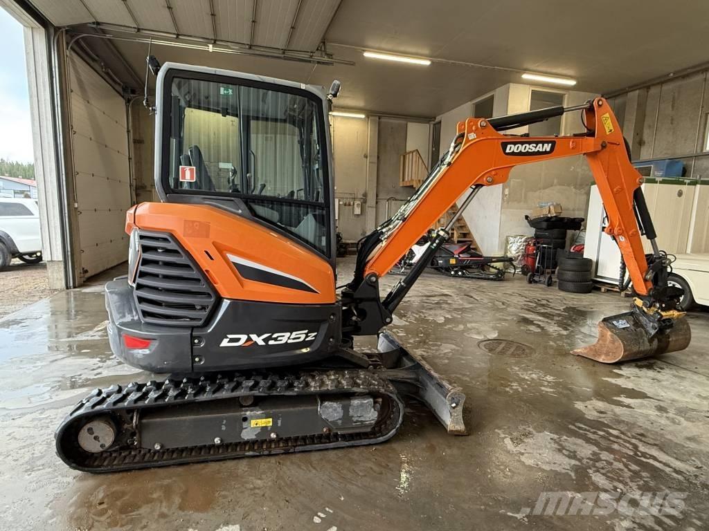 Develon DX 35 Z Mini excavators < 7t (Mini diggers)