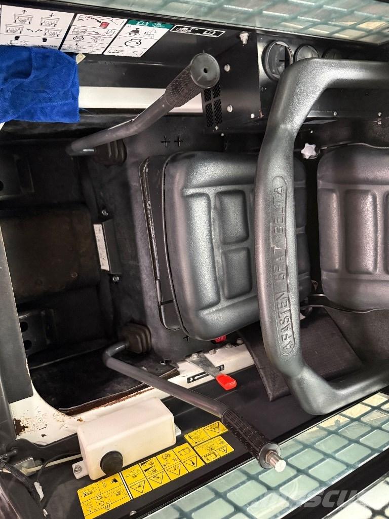 Bobcat S 16 Skid steer loaders