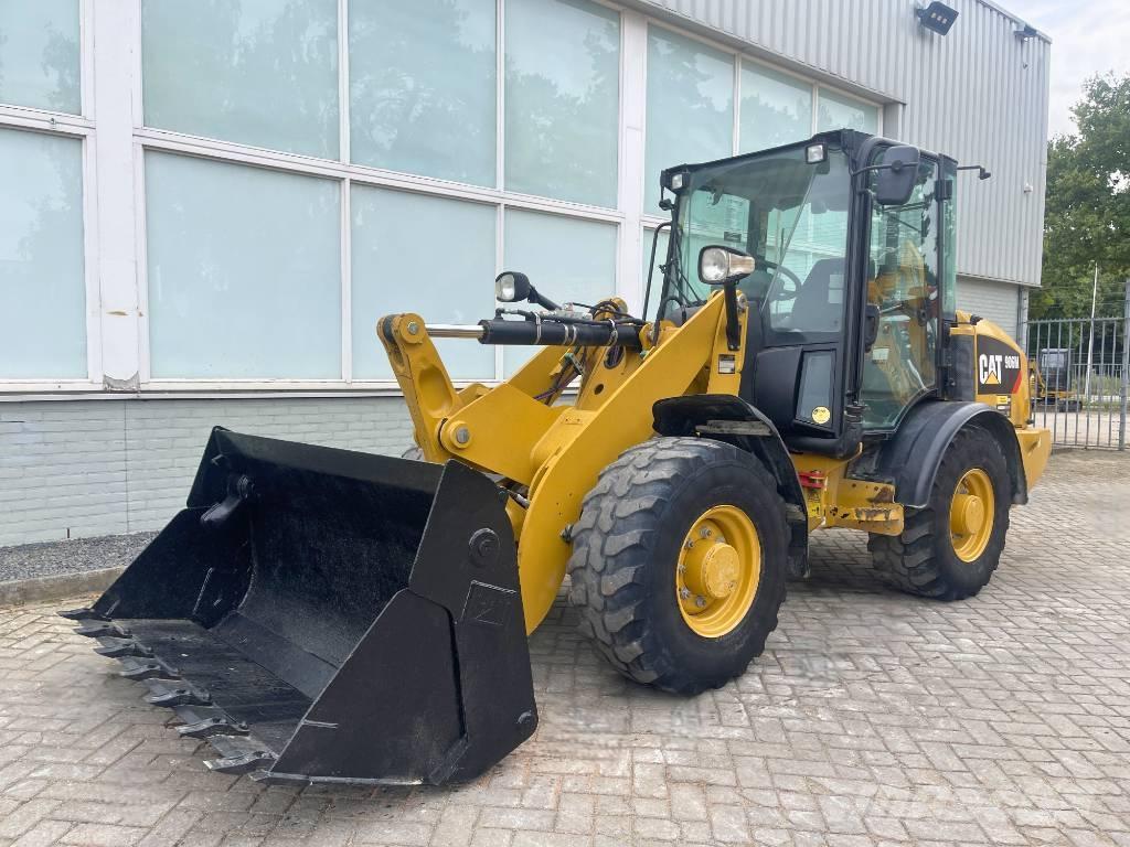 CAT 906 M    2018 Wheel loaders