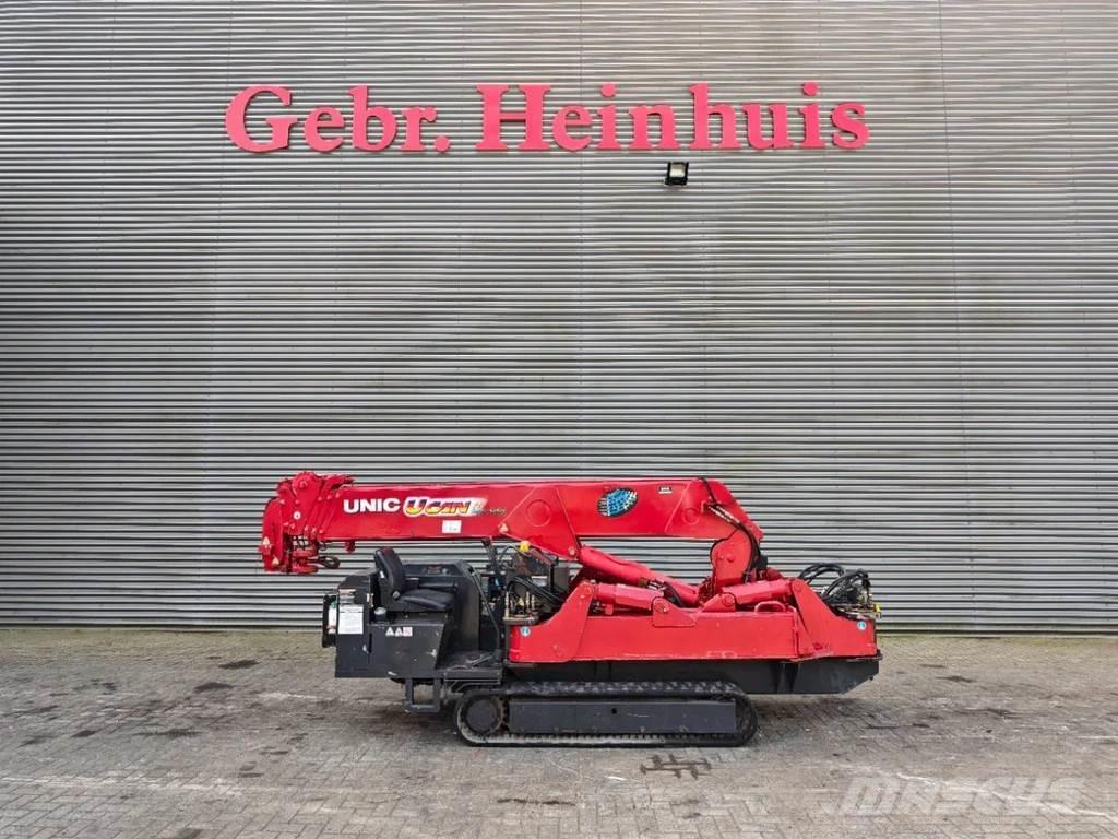 Unic URW 506 CDE Tracked cranes
